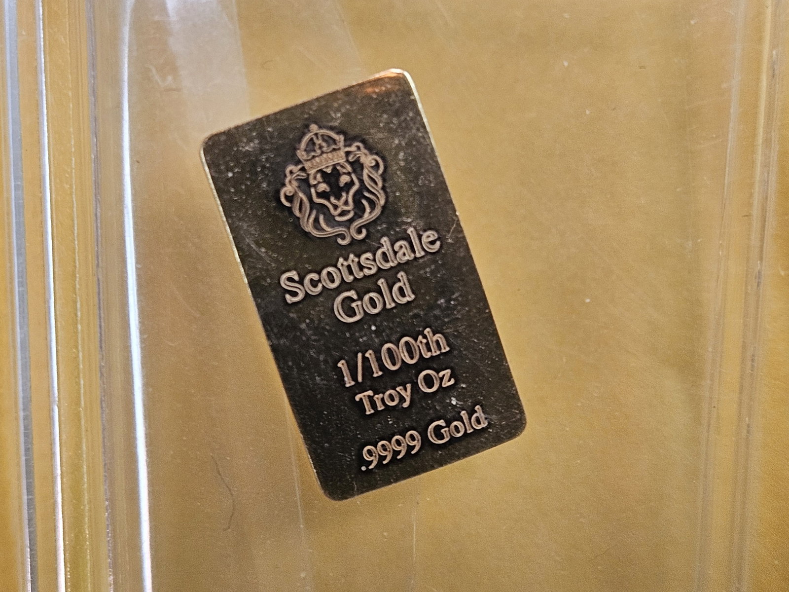 GOLD! Scottsdale Mint .9999 fine gold bar: Weighs 1/100th Troy ounce