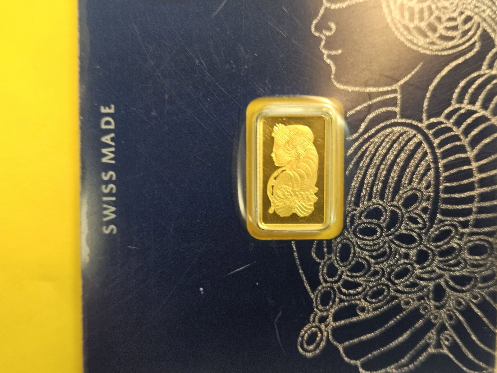 GOLD! PAMP Suisse Gold One gram .9999 fine gold bar (1 of 3)