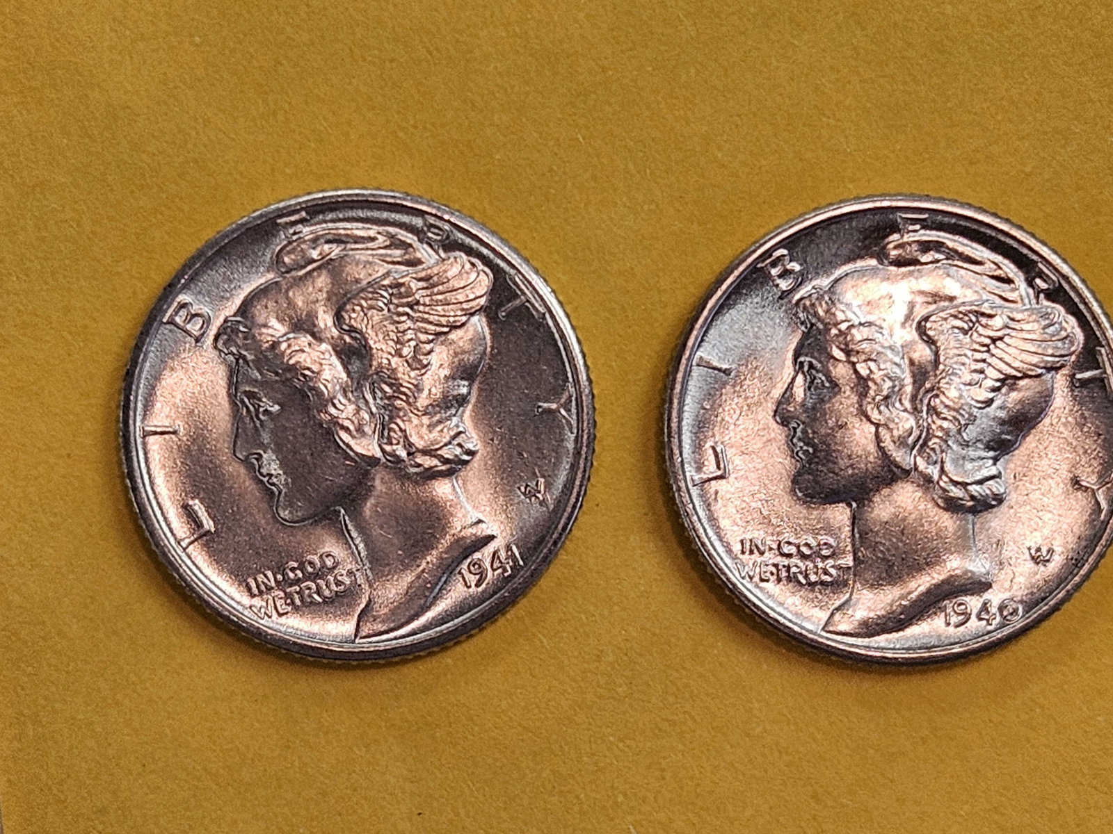 Two GEM Brilliant Uncirculated Mercury silver Dimes (1 of 6)