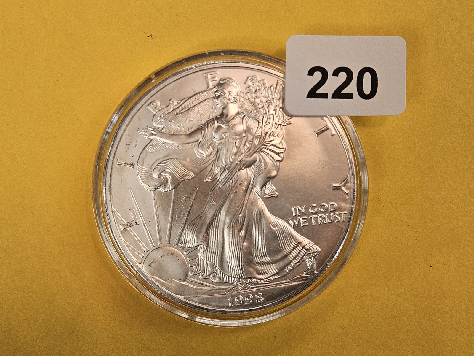 GEM Brilliant Uncirculated 1998 American Silver Eagle (1 of 2)