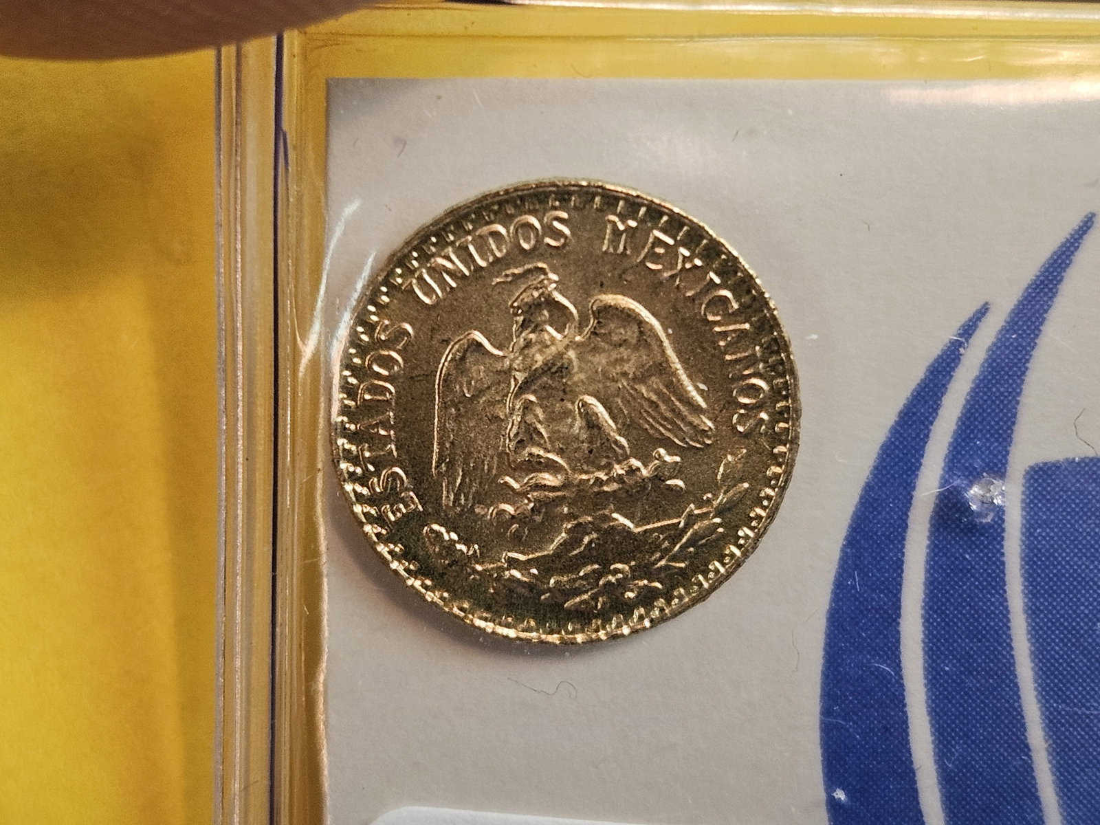 GOLD! Brilliant Uncirculated 1945 Mexico Gold dos pesos (1 of 3)