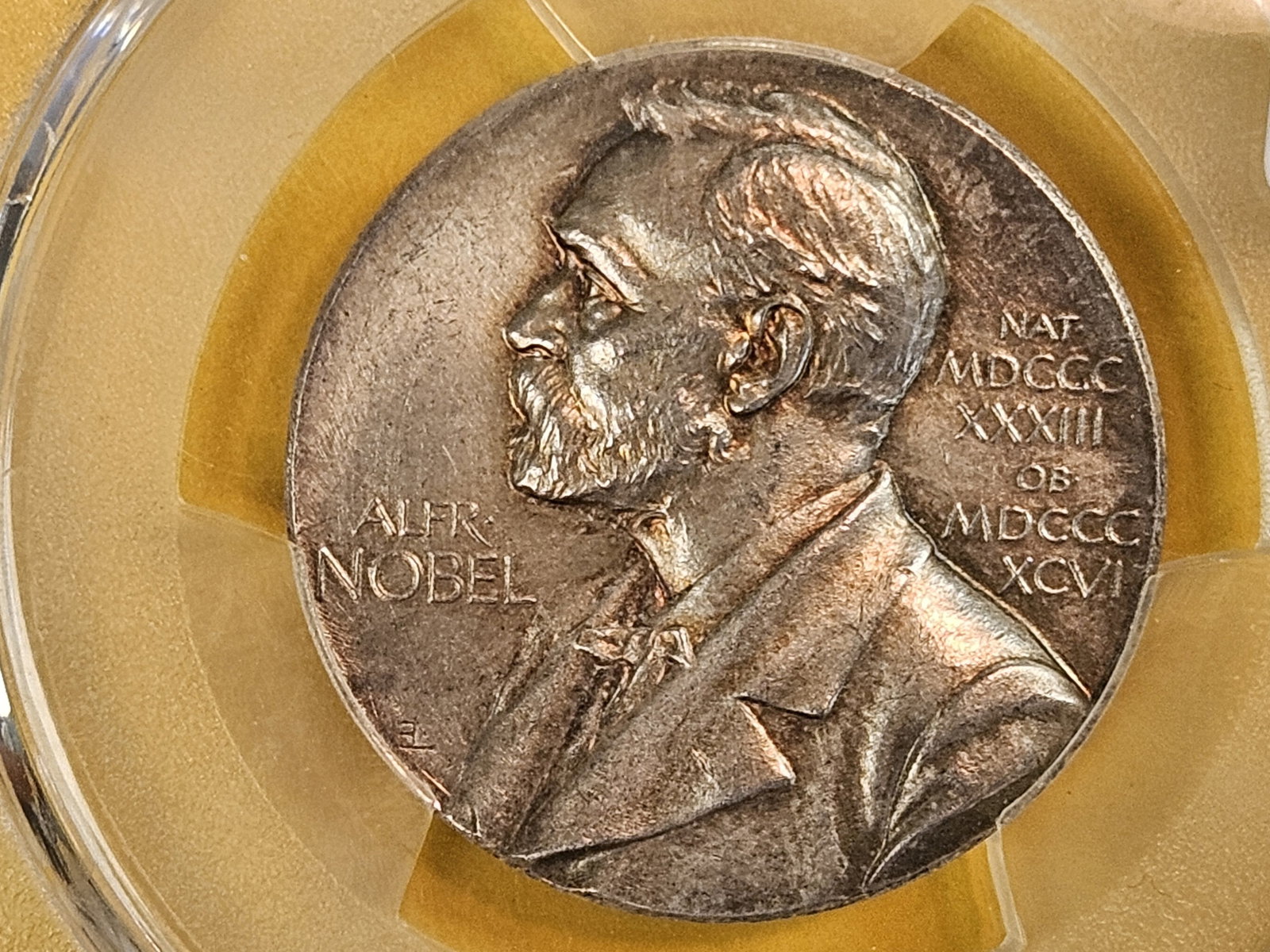 * RARE PCGS 1901-13 Sweden Alfred Nobel Medal in Specimen 64 (1 of 5)