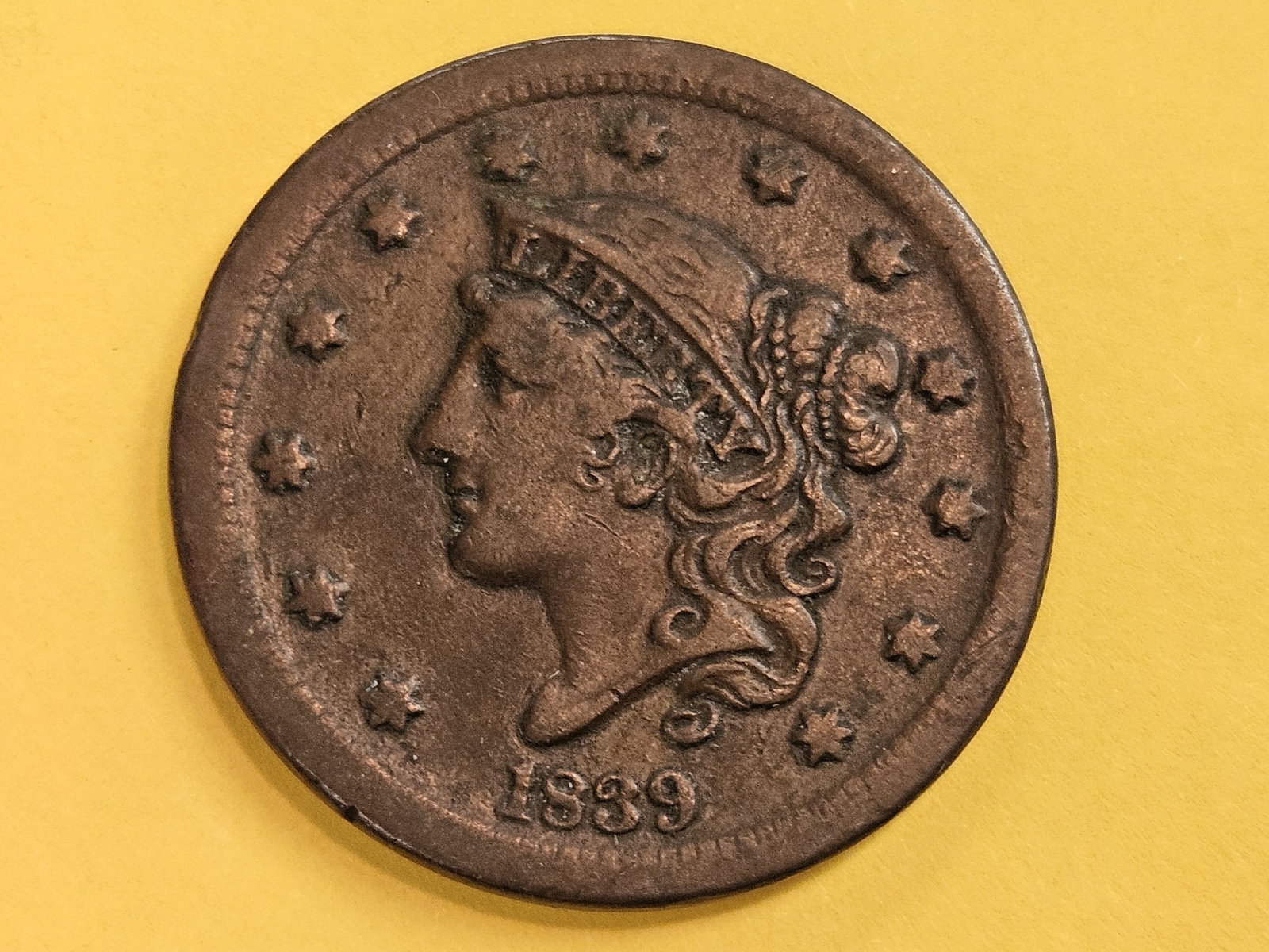 1839 Large Cent in Very Fine (1 of 3)