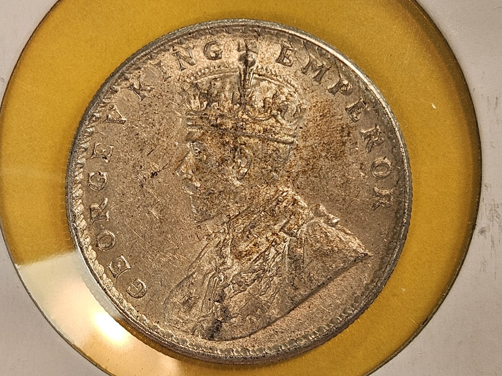 Uncirculated 1919 British-India silver rupee: KM 524