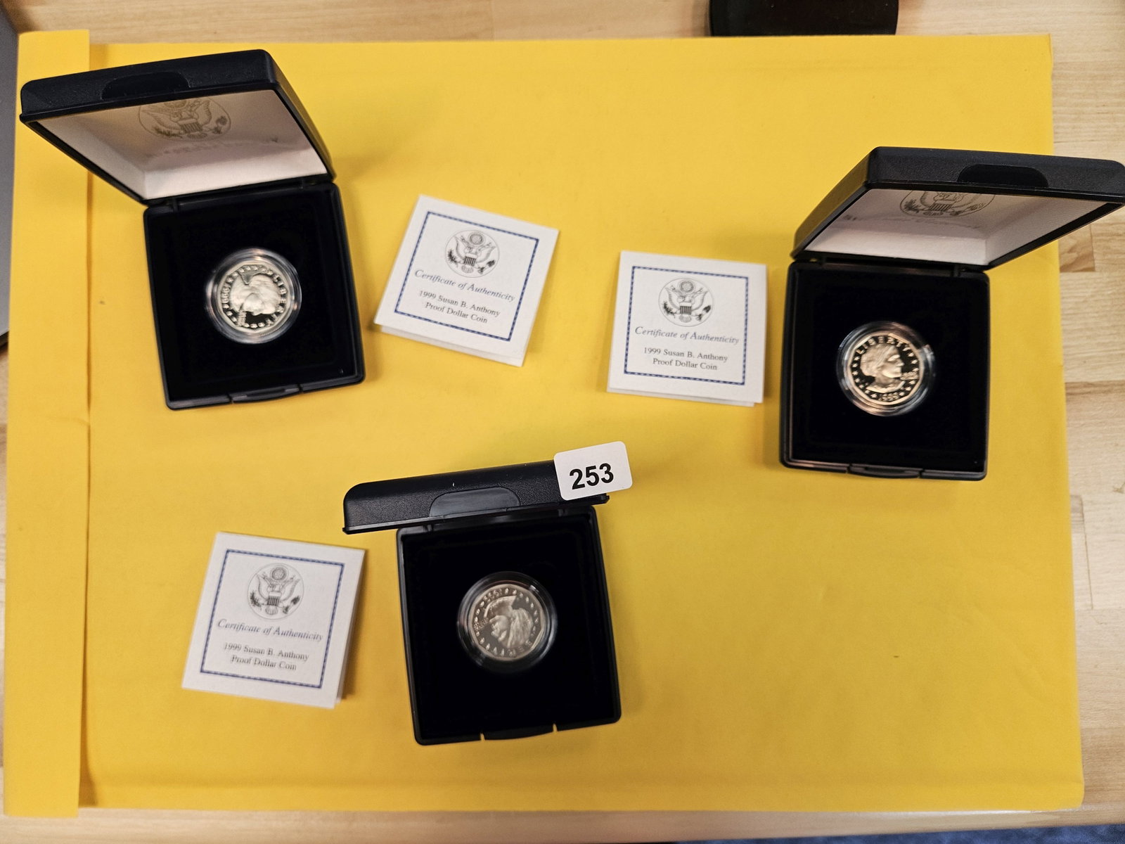 Three GEM Proof Deep Cameo 1999 Susan B Anthony Dollars (1 of 4)