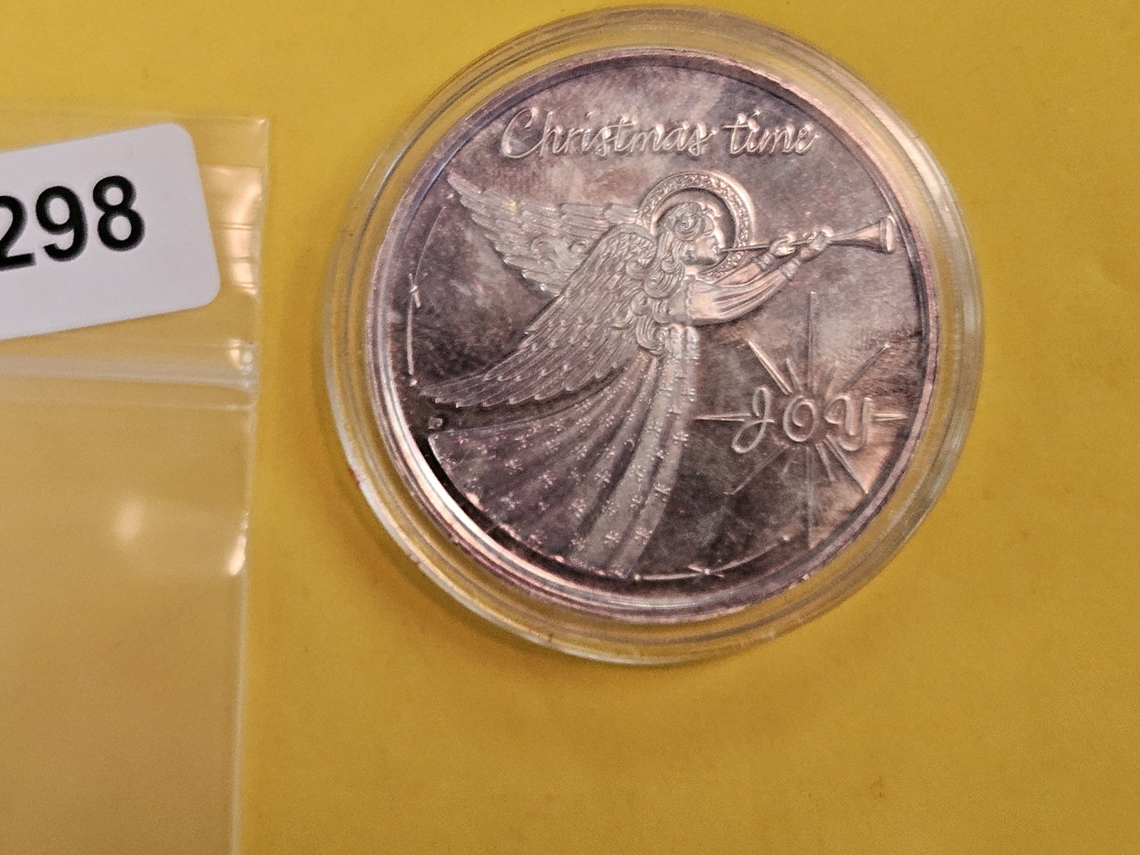 One Troy ounce .999 fine silver art round: Christmas