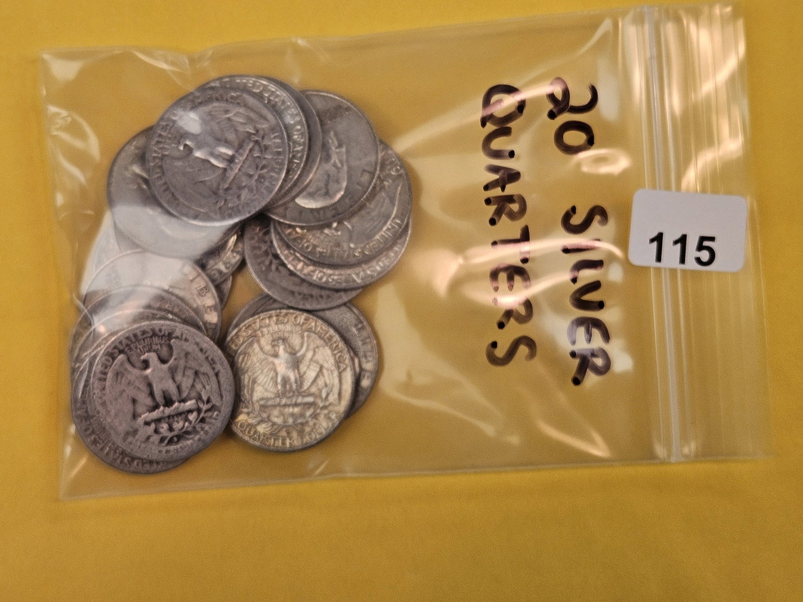 Twenty mixed silver Washington Quarters: Circulated