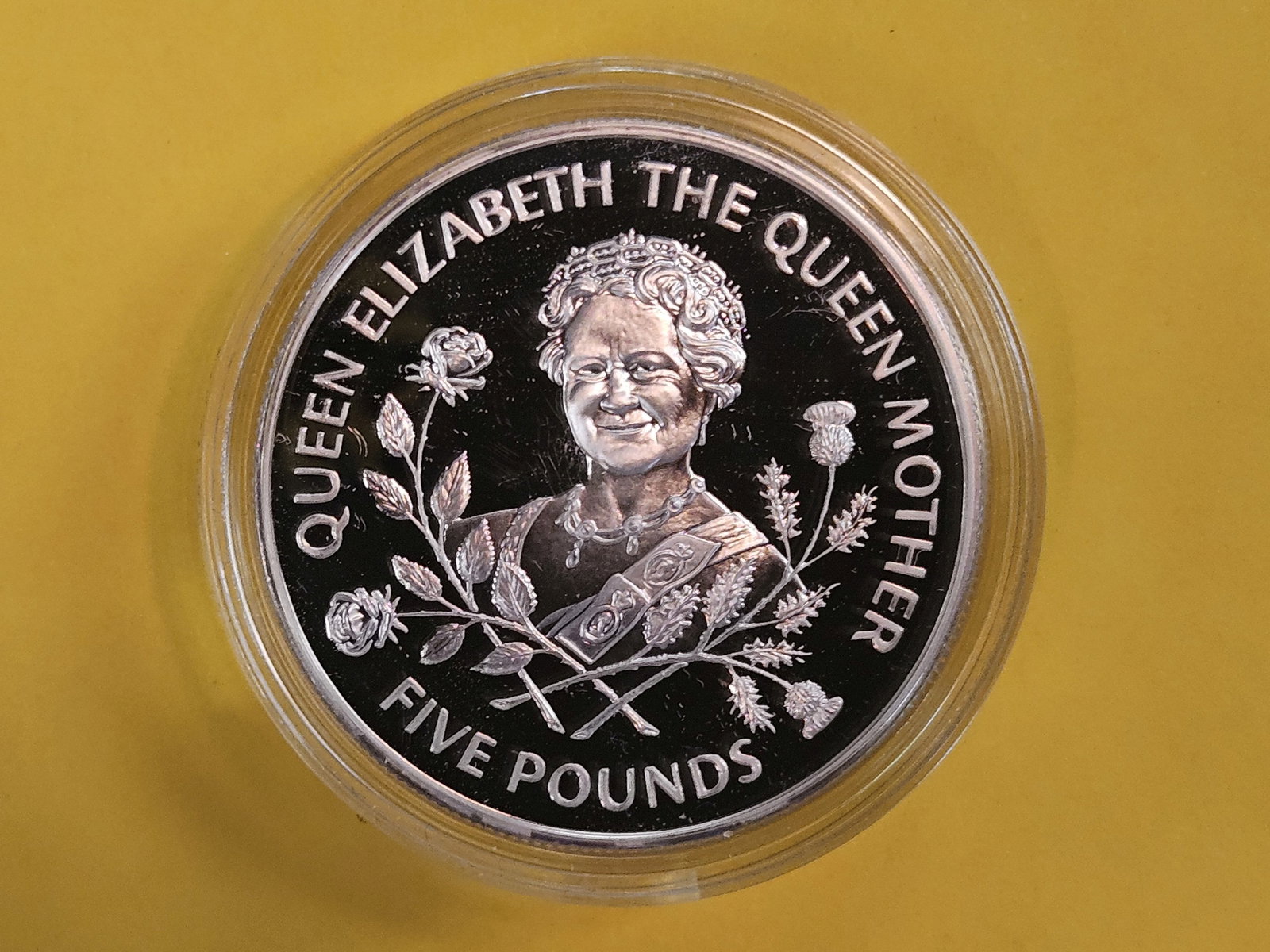 GEM Proof Deep Cameo 1995 Guernsey silver Five Pound Coin - 3