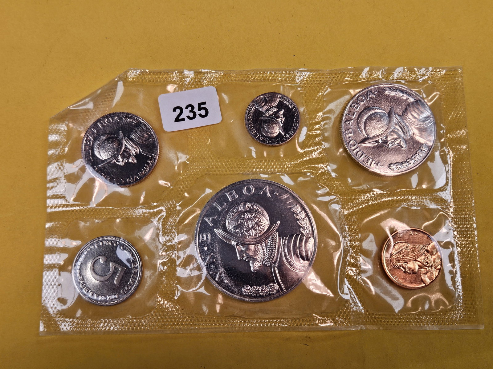 GEM Proof 1972 Panama Silver Coin set - 2