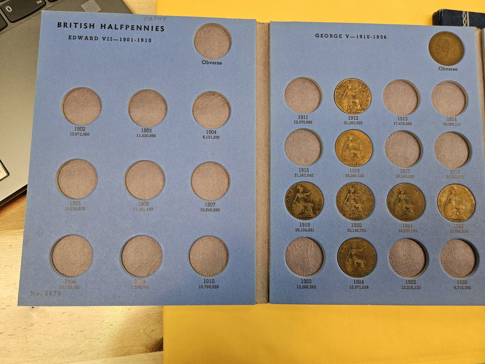 Two, mostly complete, Great Britain half-pennies Albums - 2