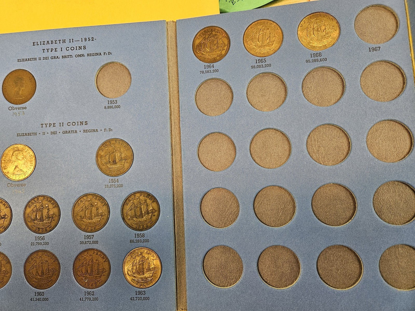 Two, mostly complete, Great Britain half-pennies Albums - 7