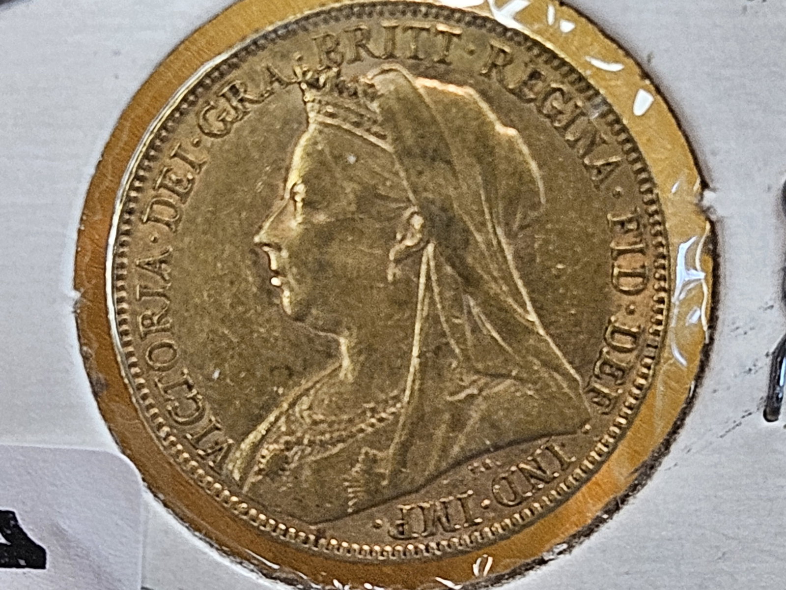 GOLD! 1900 Great Britain Gold Sovereign - 4