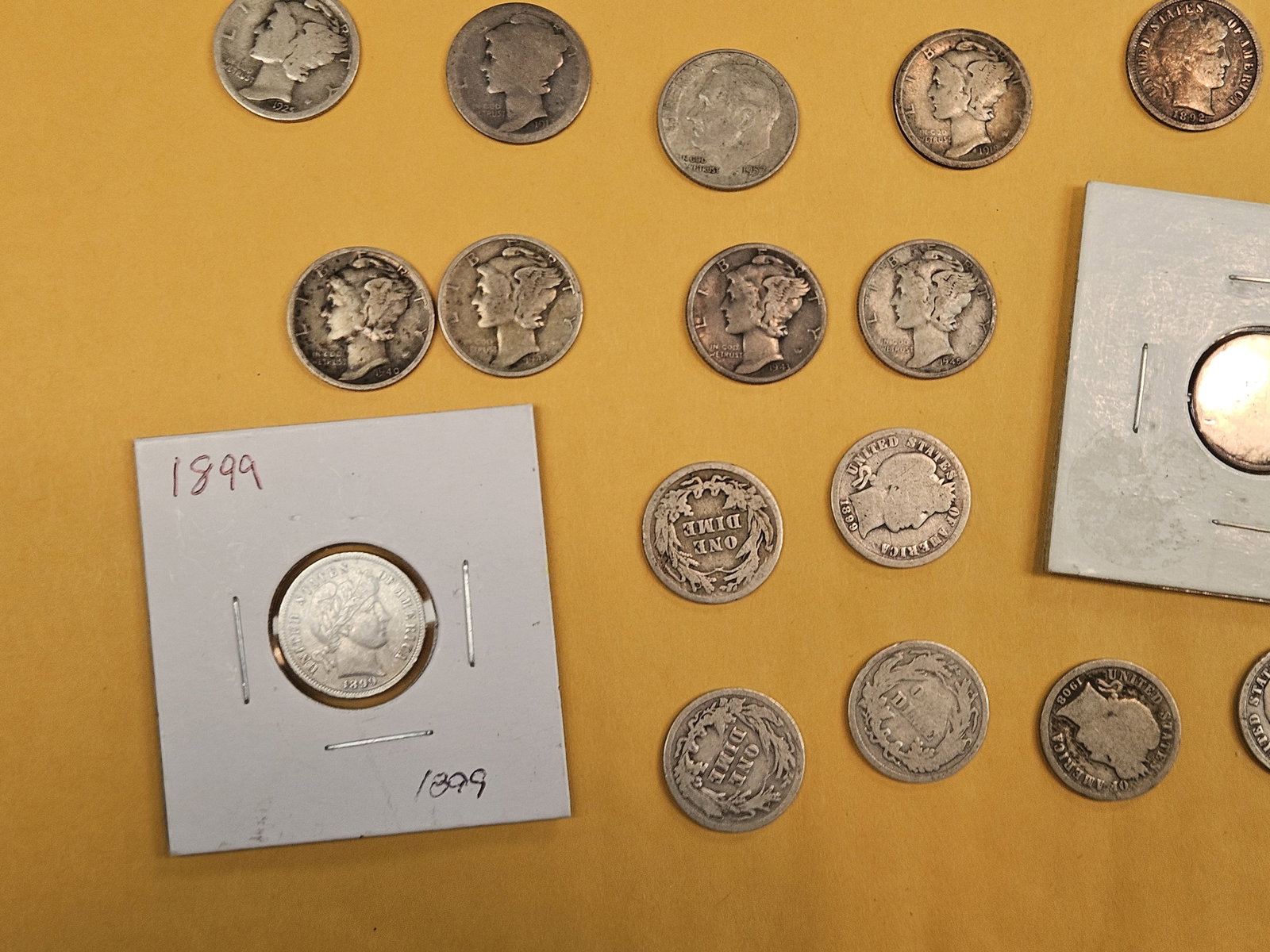 Twenty-nine mixed silver Dimes - 5