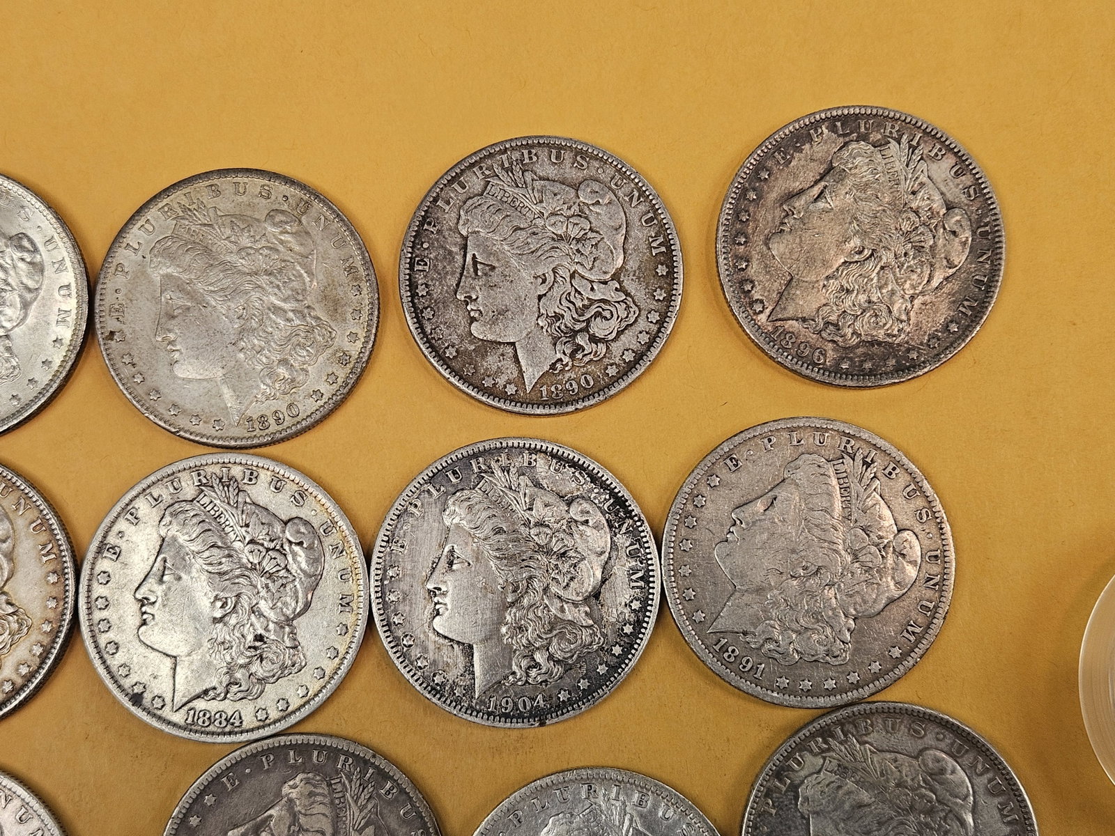 ** FULL ROLL ** Twenty Morgan Silver Dollars - 3