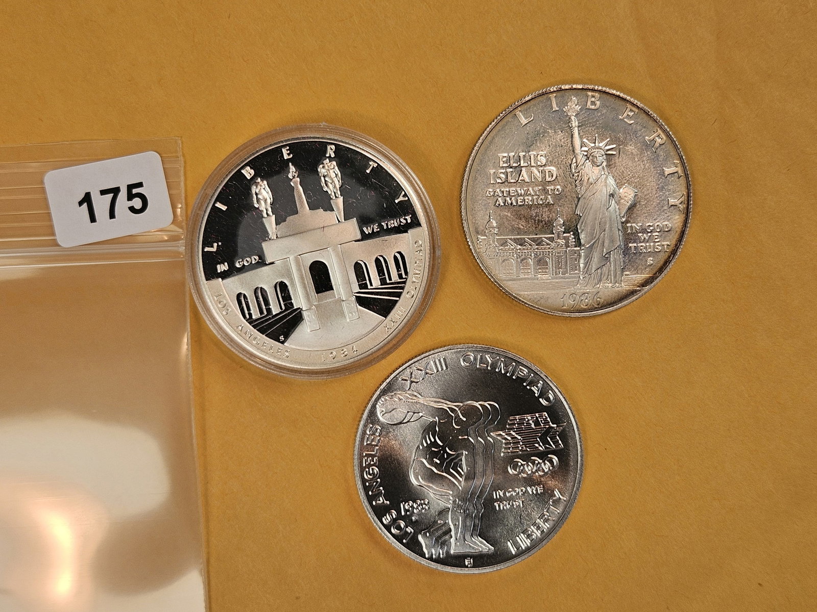 Three mixed Commemorative Silver US Dollars - 2