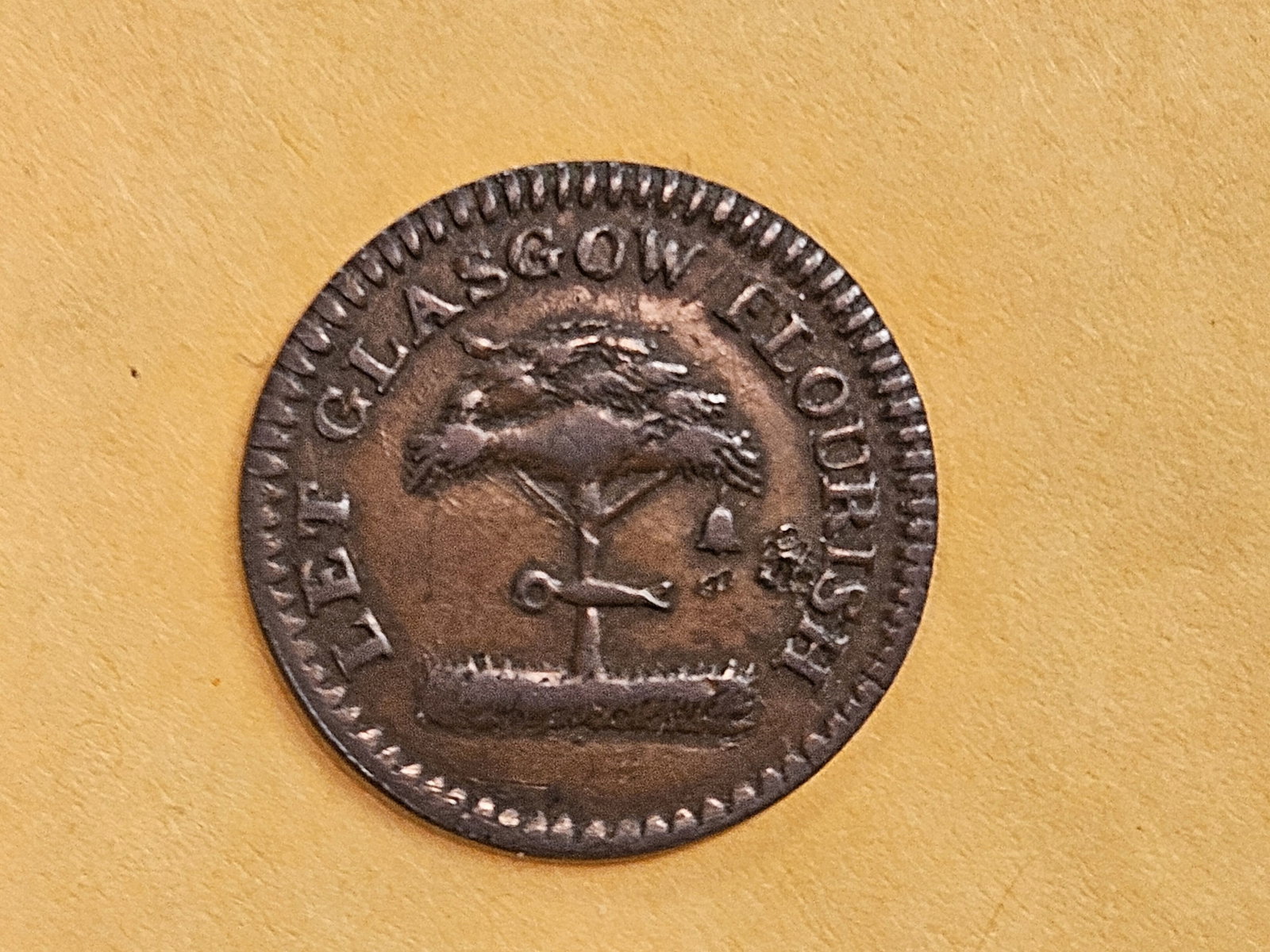 * Scarce * Scotland copper one farthing token - 3