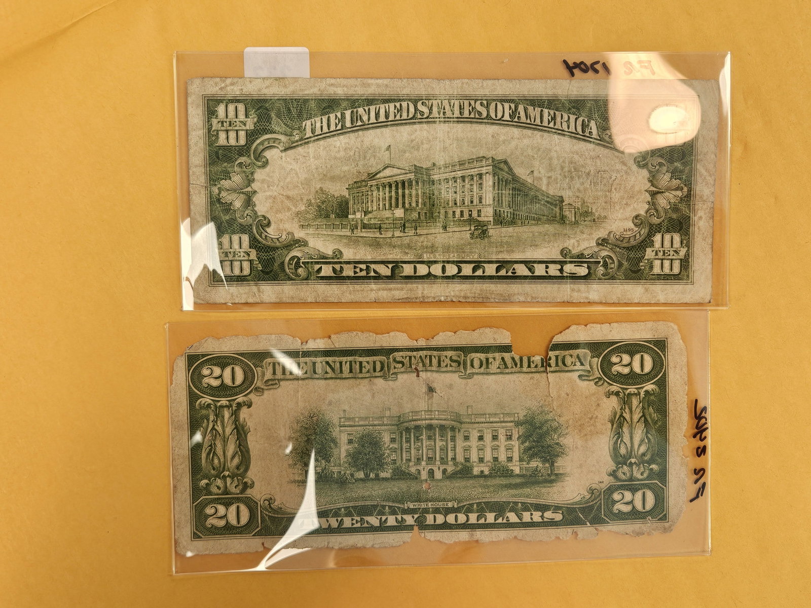 Mixed Ten and Twenty Dollar US Currencies - 3