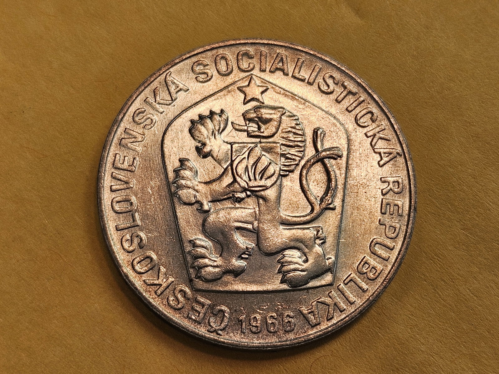 Choice Brilliant Uncirculated 1967 Czechoslovakia silver 10 korun - 3
