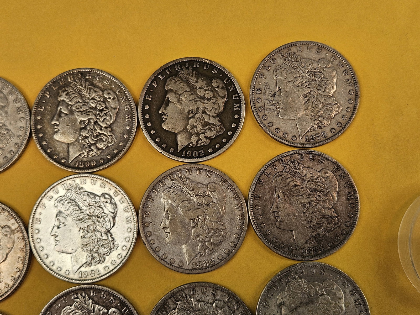 ** FULL ROLL ** Twenty Morgan Silver Dollars - 3