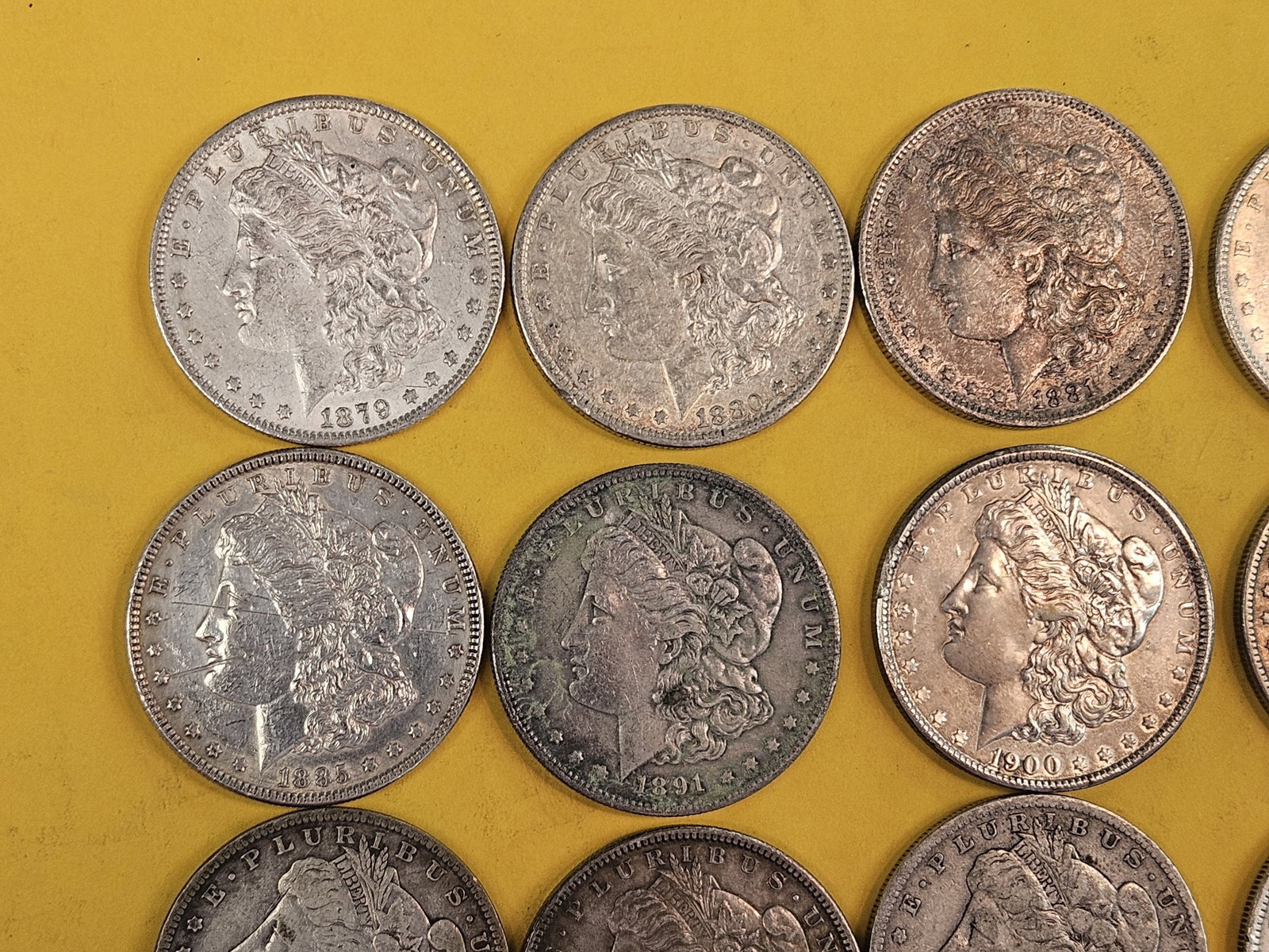 ** FULL ROLL ** Twenty Morgan Silver Dollars - 2