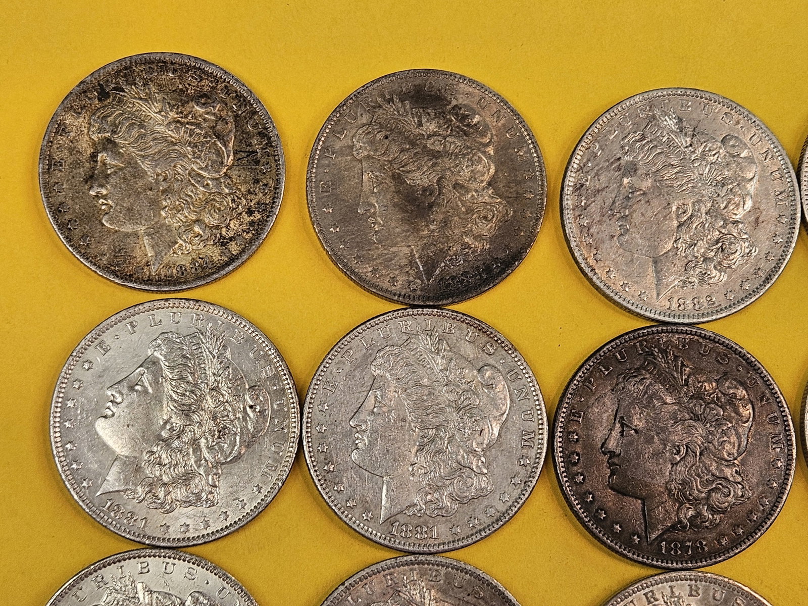 ** FULL ROLL ** Twenty Morgan Silver Dollars - 2