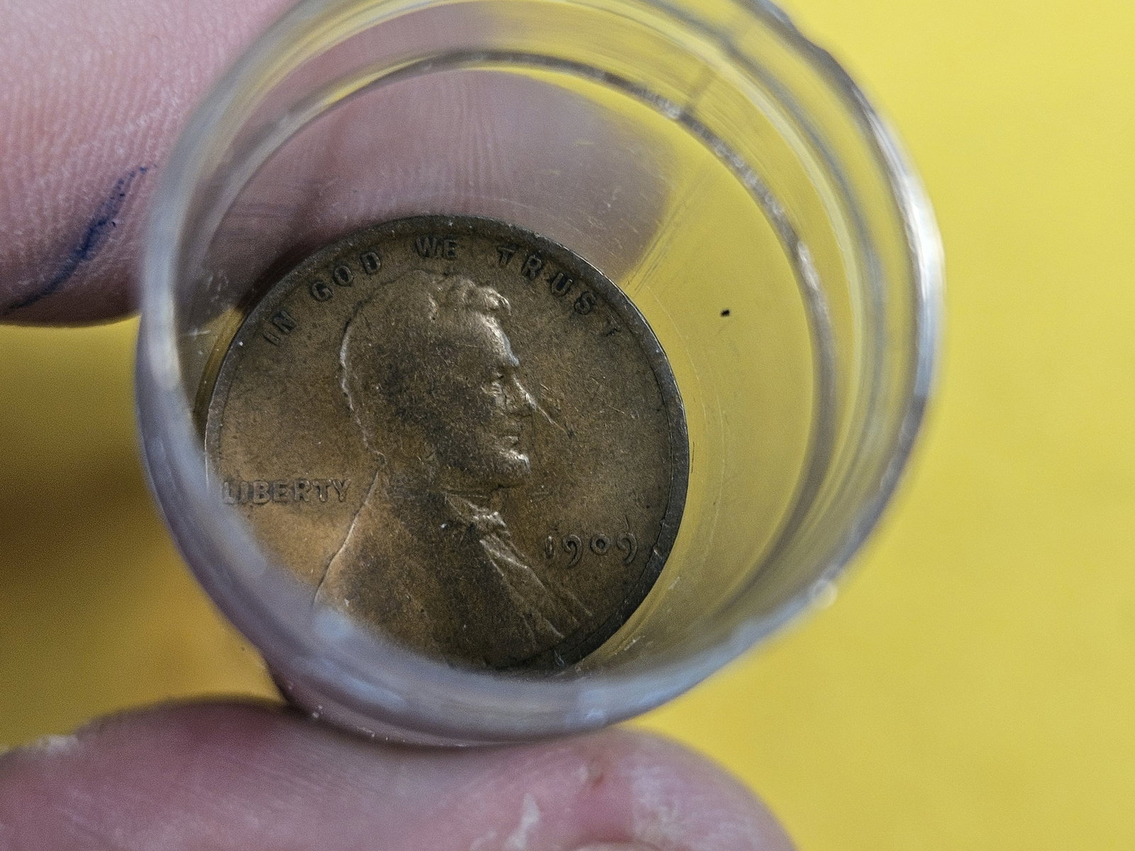 About a 3/4 roll of 1909 Wheat cents - 2