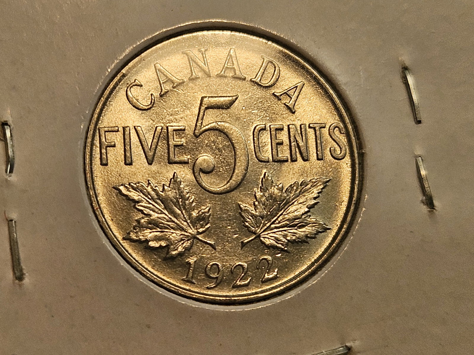 GEM Brilliant Uncirculated 1922 Canada 5 cents - 7