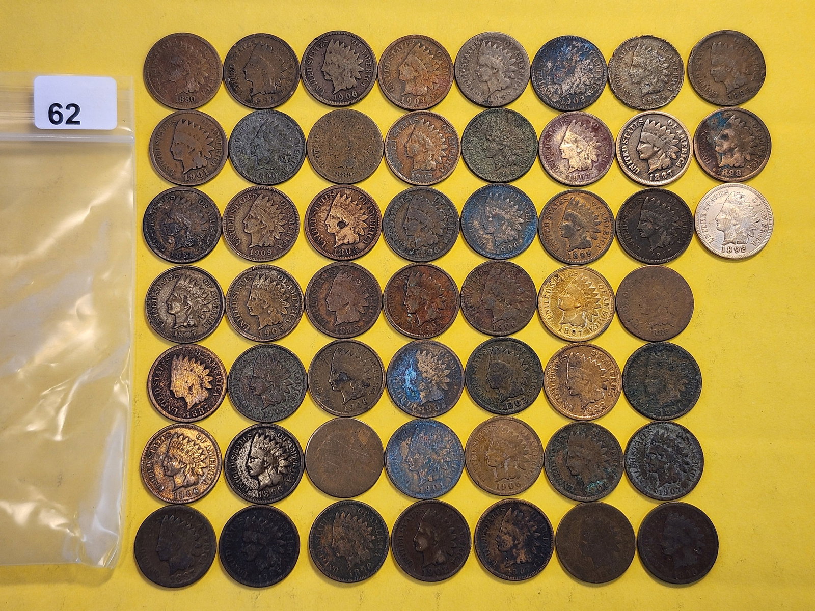 Fifty-Two Indian Cents: Mixed dates and grades