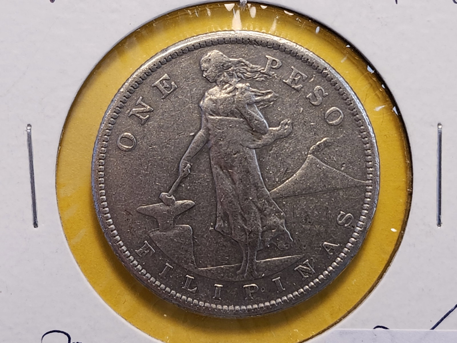 1907-S Philippines Silver Peso in Extra Fine: KM# 172