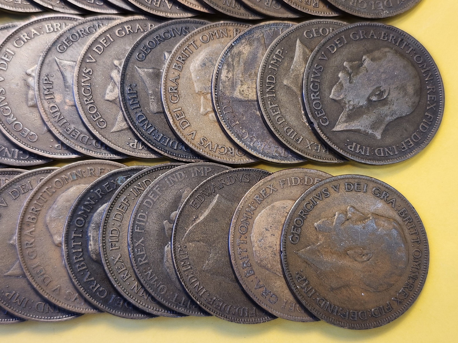 Fifty Great Britain Copper Pennies - 2