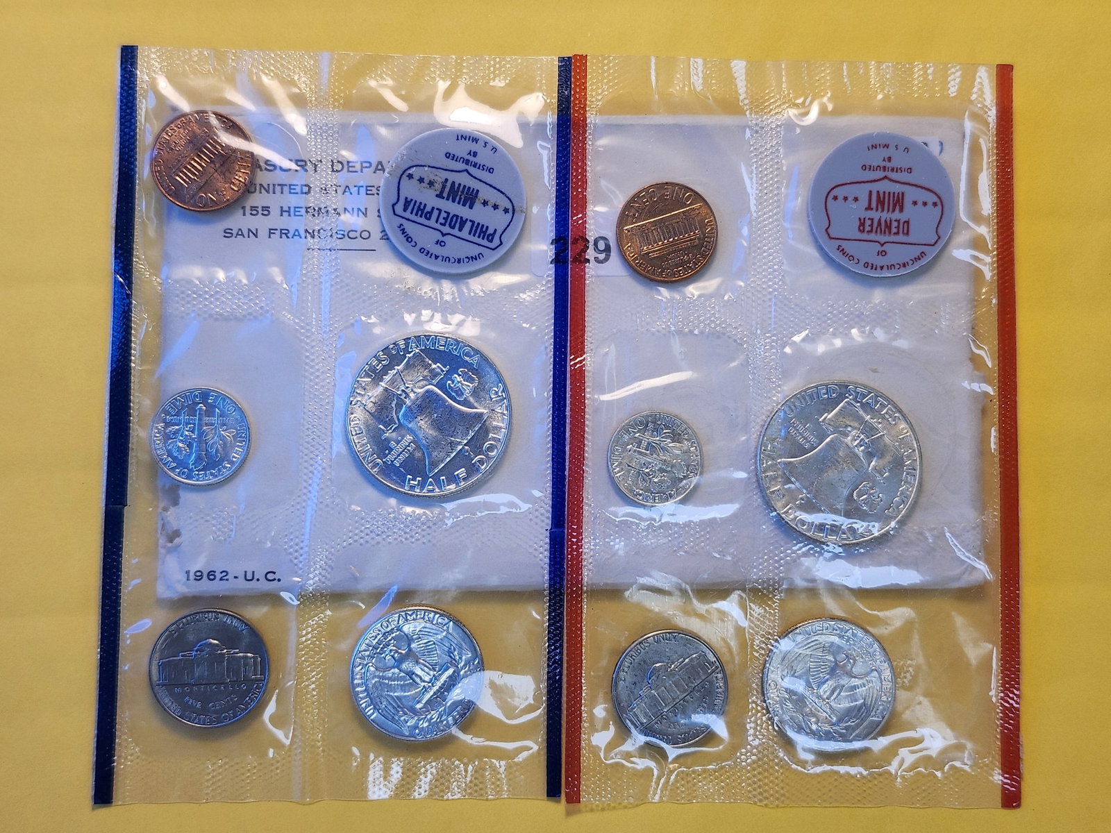 1962 US Silver Mint Set in Original Government Packaging - 3