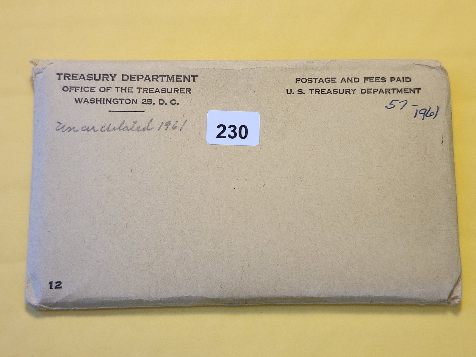 1961 US Silver Mint Set in Original Government Packaging: 90% silver dimes, quarters and half dollars