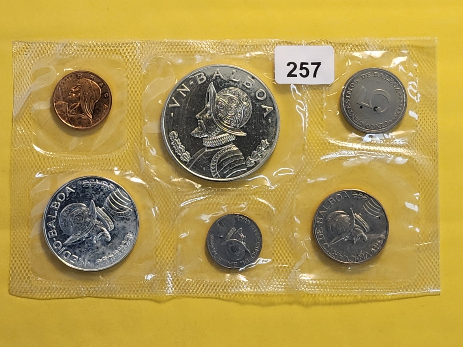 1969 Panama Silver Proof Set (1 of 4)