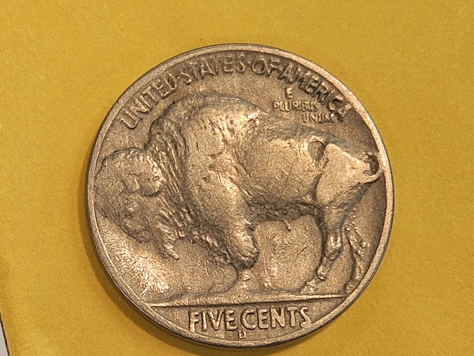 ** KEY VARIETY ** 1937-D THREE LEGGED Buffalo Nickel - 7