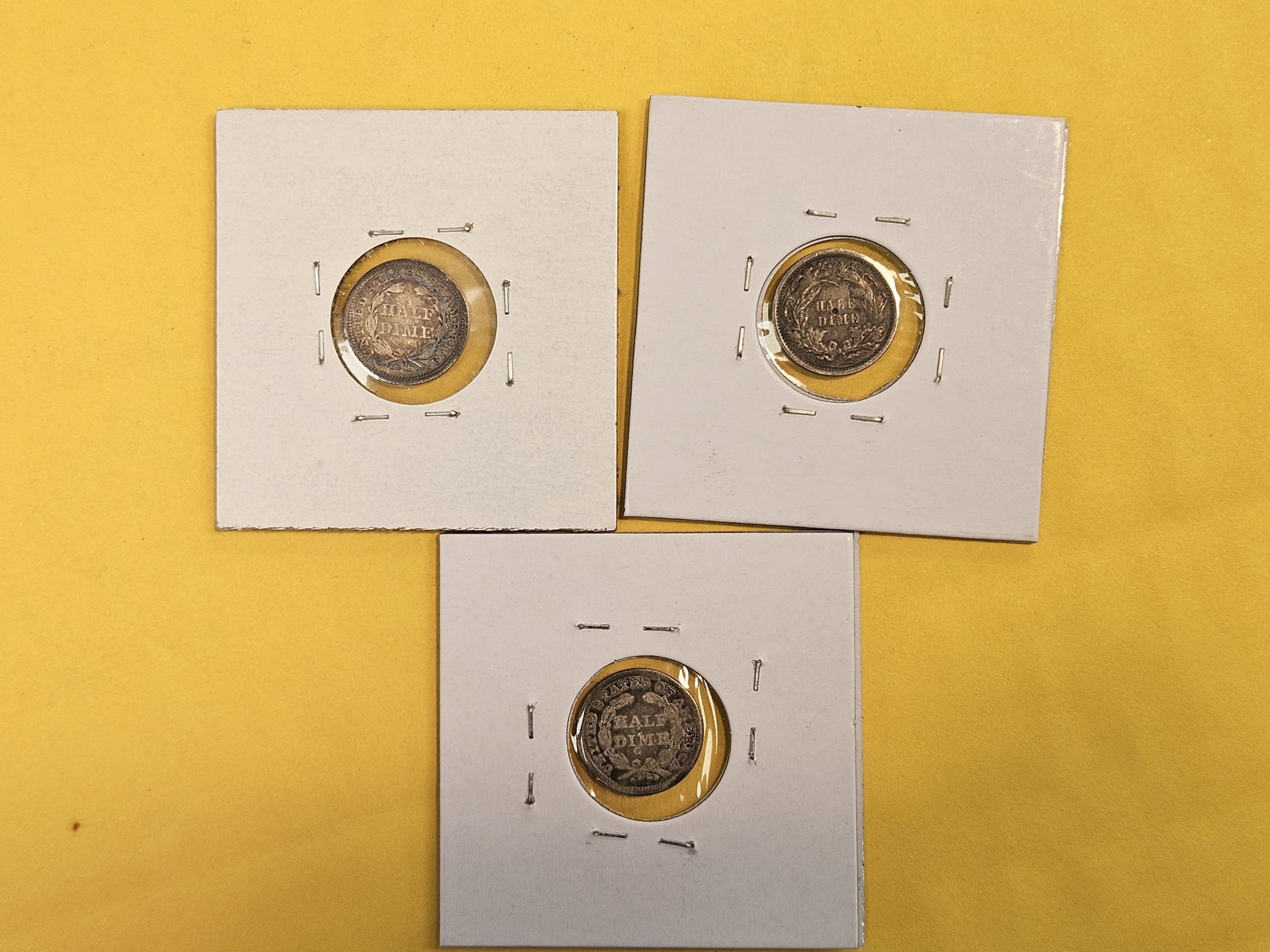Three mixed Seated Liberty silver Half-Dimes - 3