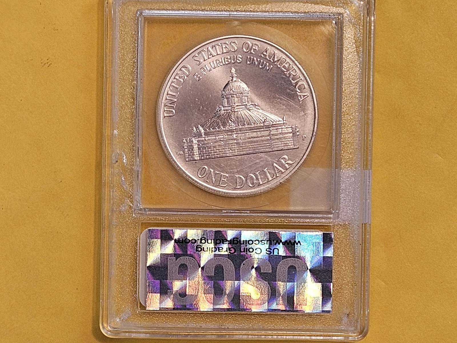 GEM Brilliant Uncirculated plus 2000 Commemorative Silver Dollar - 3