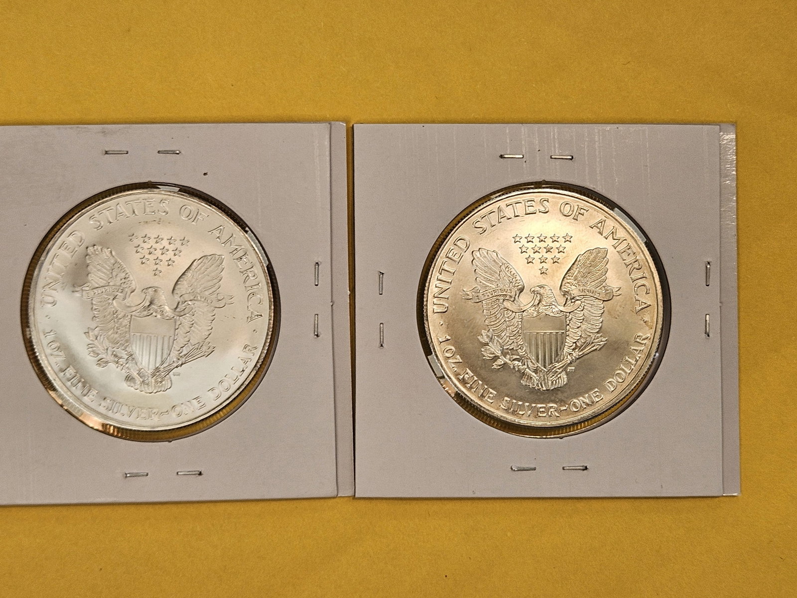 Two GEM Brilliant Uncirculated 2006 American Silver Eagle - 2