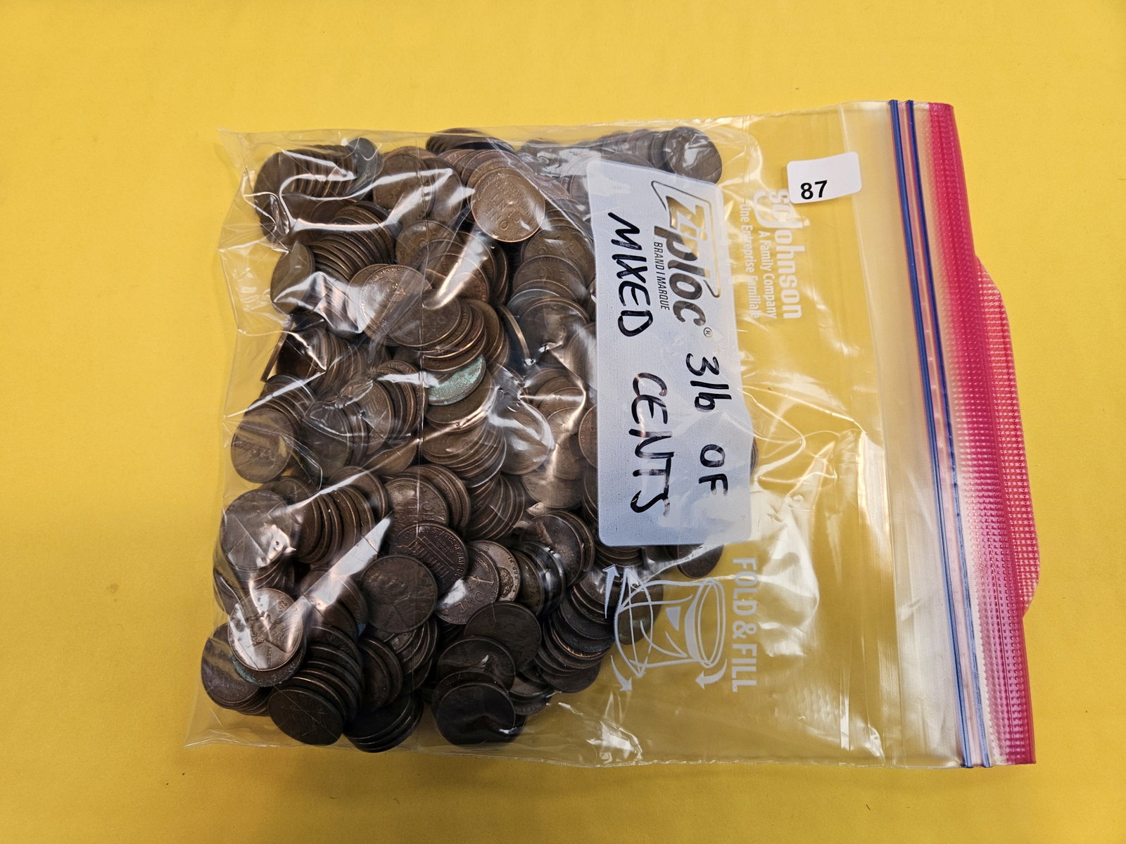 THREE pound of mixed Cents: Mostly Memorials with some Wheats in there. From over the counter. Unchecked by us