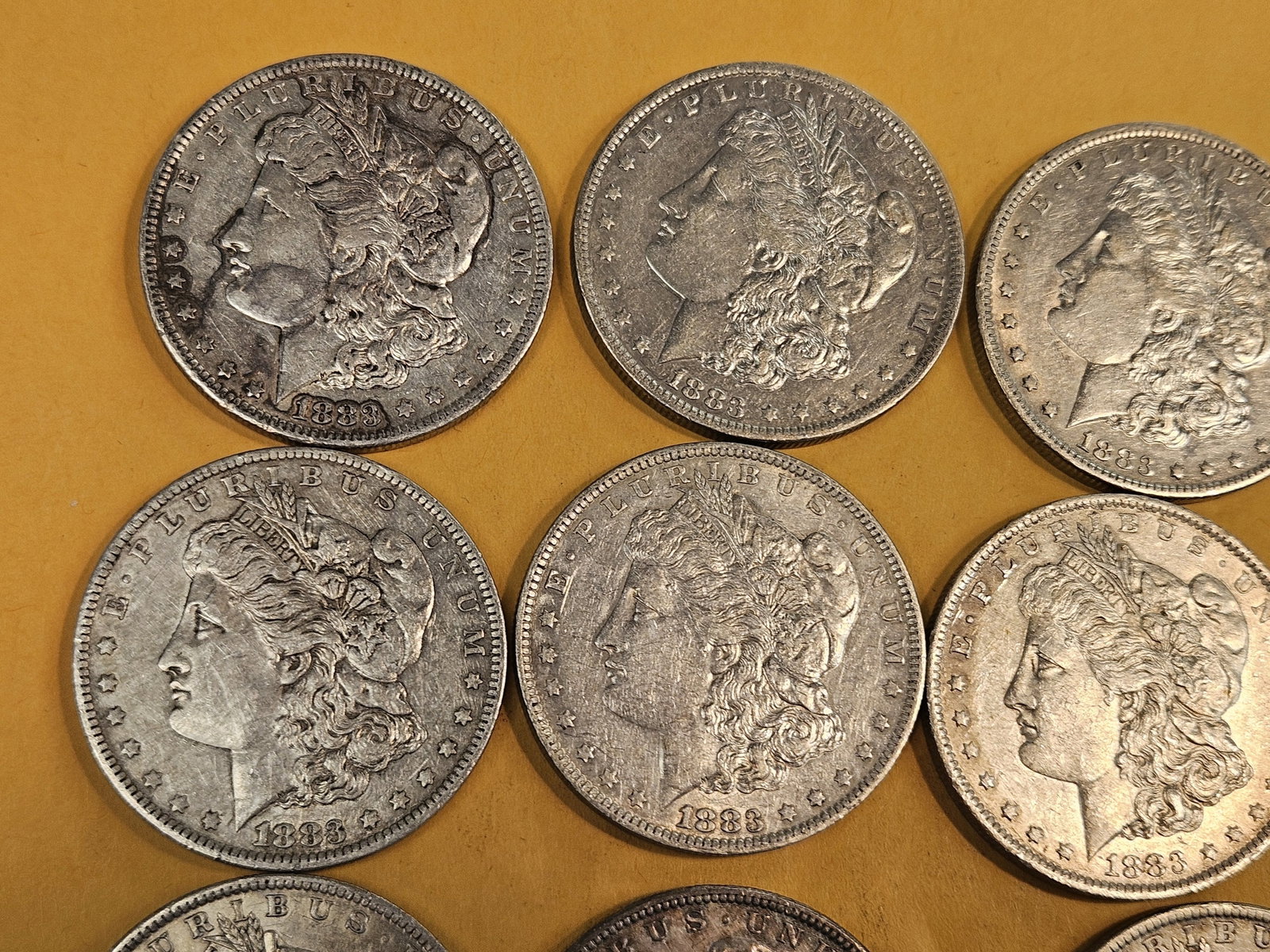 ** FULL ROLL ** Twenty Morgan Silver Dollars - 2