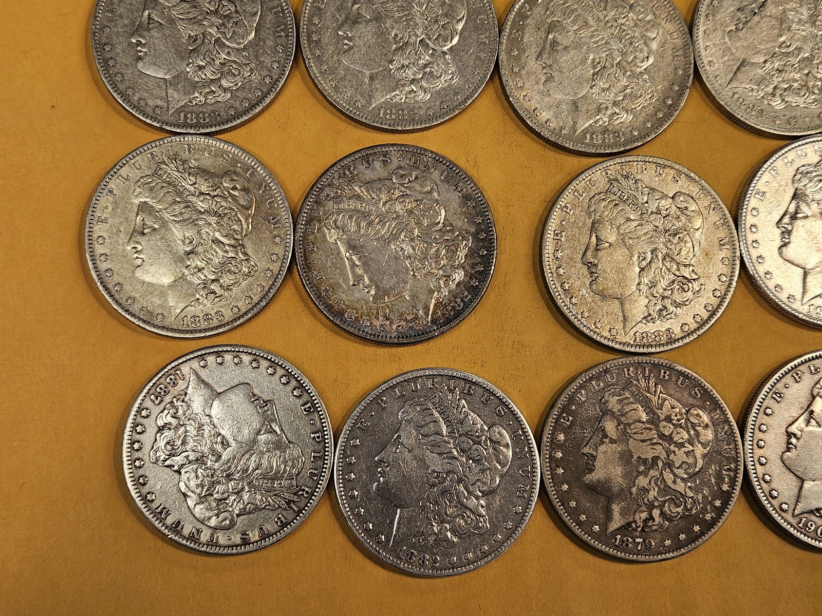 ** FULL ROLL ** Twenty Morgan Silver Dollars - 4