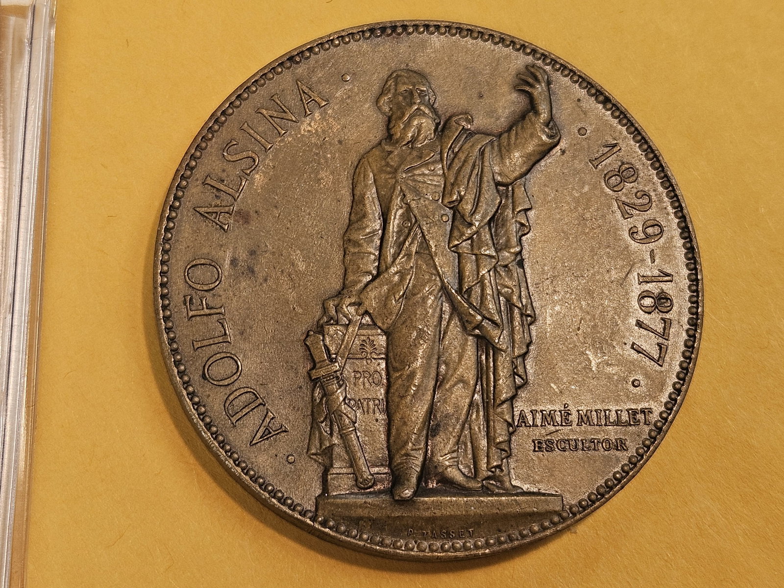 * Scarce! Uncirculated 1881 Argentina Medal (1 of 9)