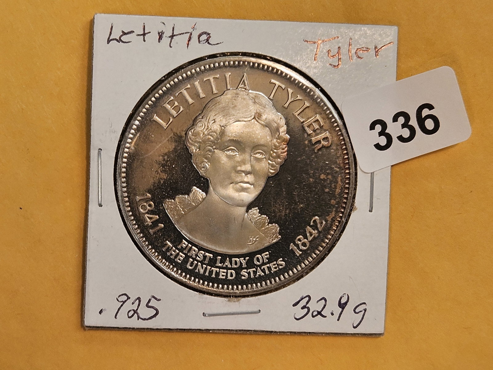 Sterling Silver Proof Art Round (1 of 2)