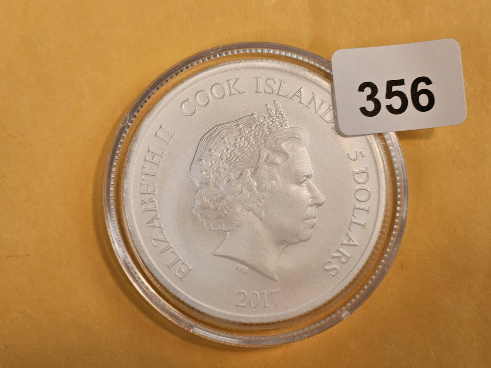 GEM 2017 Cook Islands silver 5 dollars (1 of 2)