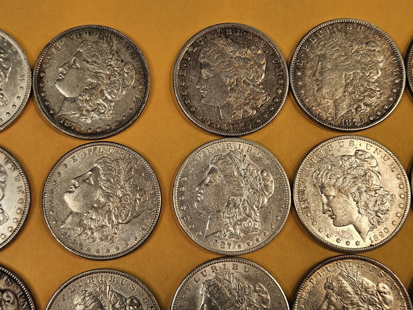 ** FULL ROLL ** Twenty Morgan Silver Dollars - 3