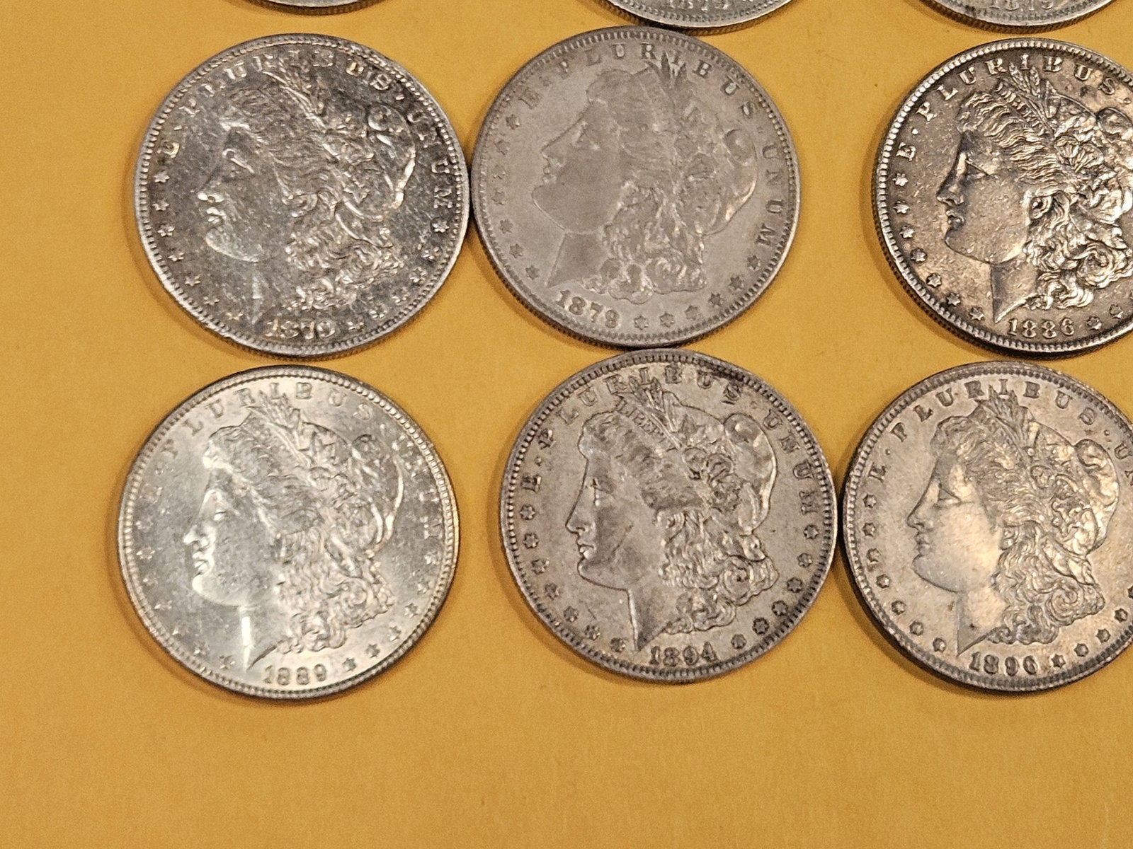 ** FULL ROLL ** Twenty Morgan Silver Dollars - 4