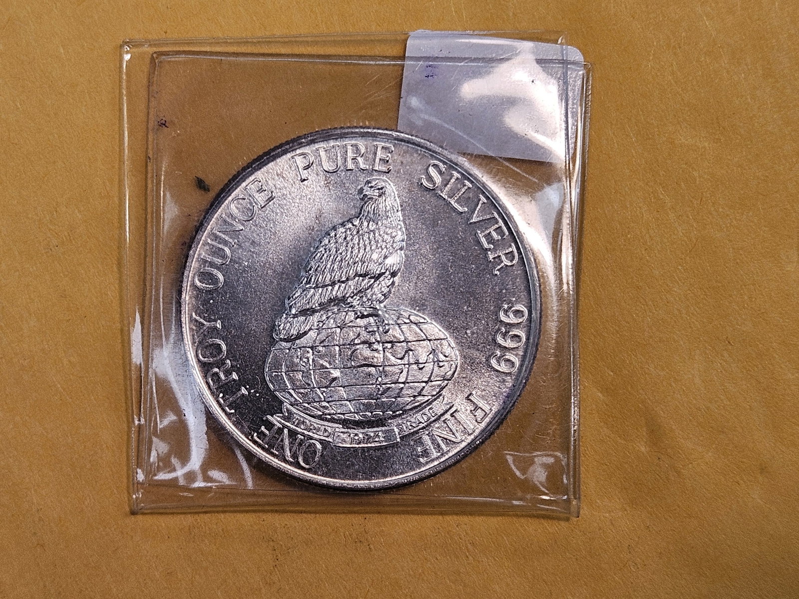 One Troy ounce .999 fine silver round (1 of 2)