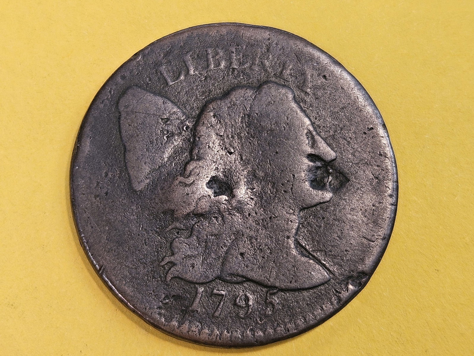 * Scarcer * 1795 Liberty Cap Large Cent in Very Good (1 of 3)