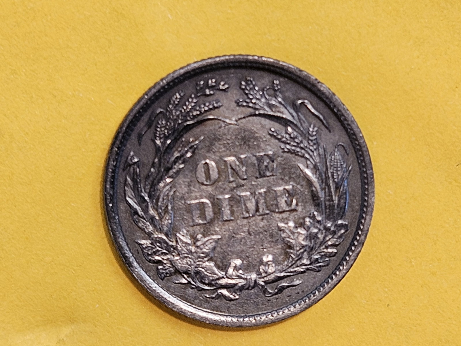 1897 Barber silver Dime in Extra Fine - 8