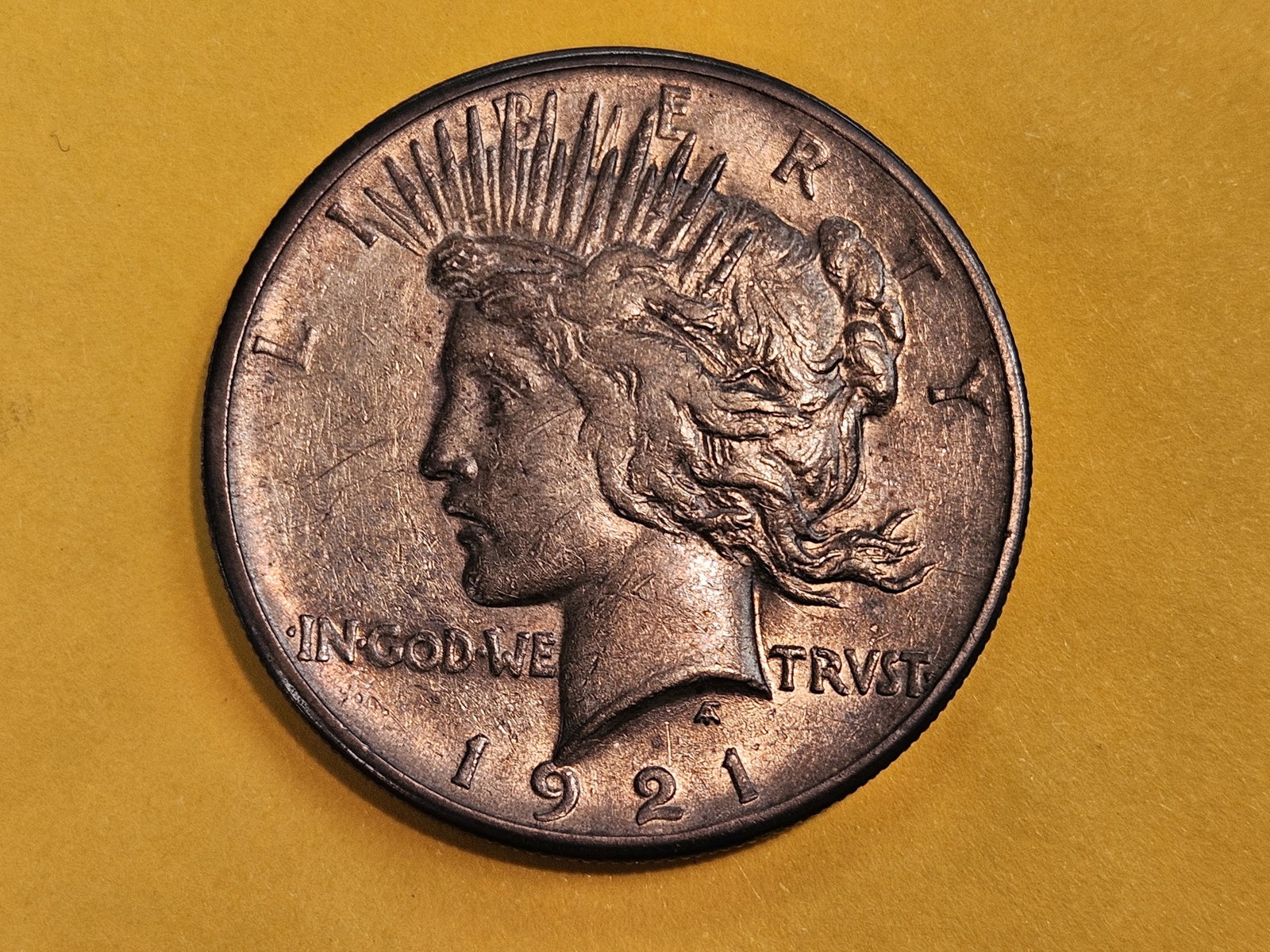 KEY DATE ! 1921 Peace silver Dollar in Extra Fine (1 of 3)