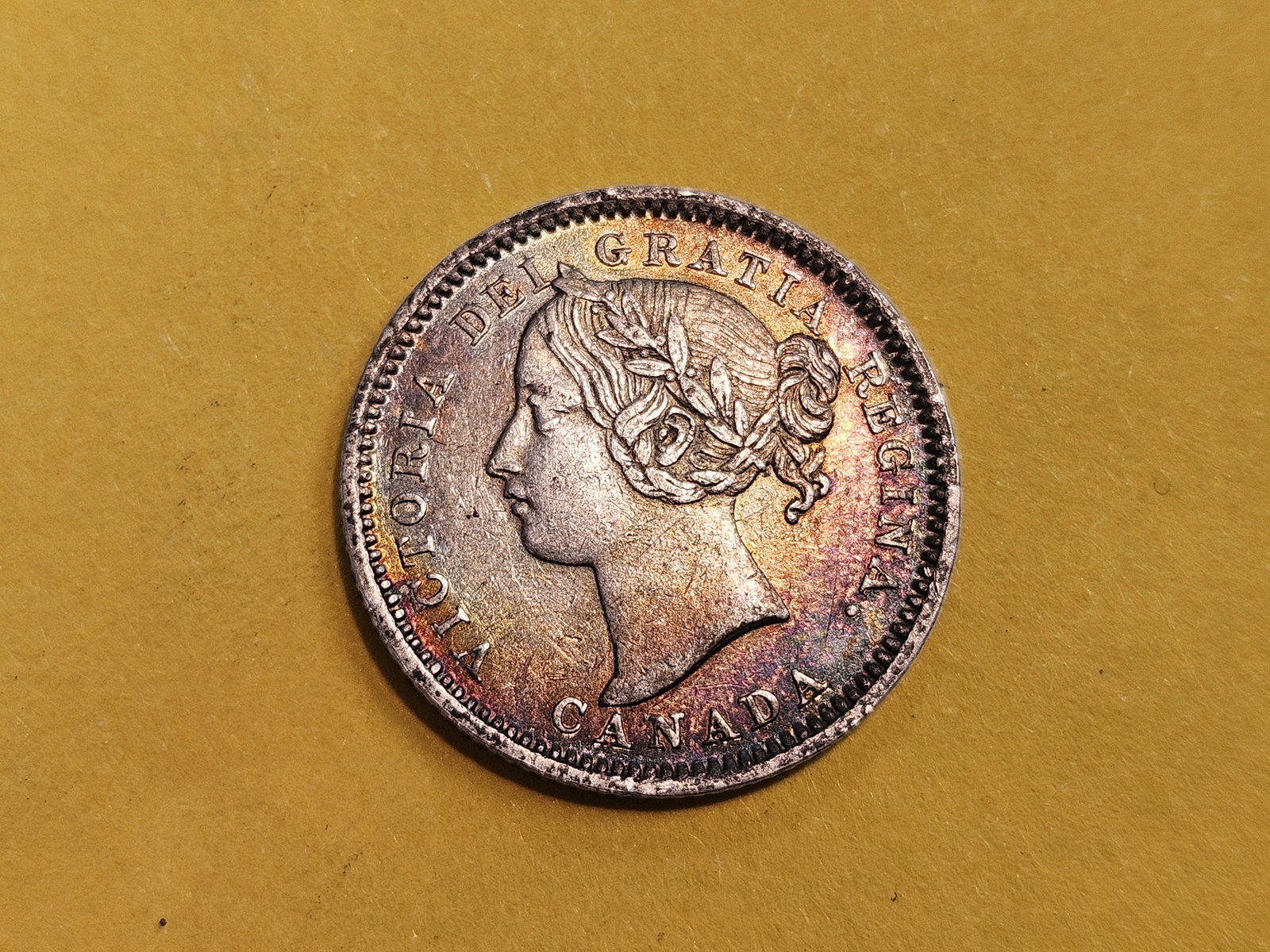 Choice Brilliant About Uncirculated plus 1901 Canada silver 10 cents: KM 3. Has beautiful toning!
